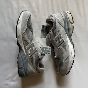 New Balance 990 Light Gray and Dark Gray Running Shoes